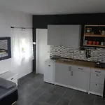 דירה Nina Seaview *